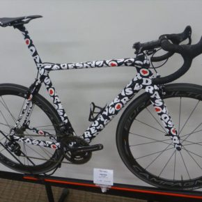 デローザ 取扱始めました。